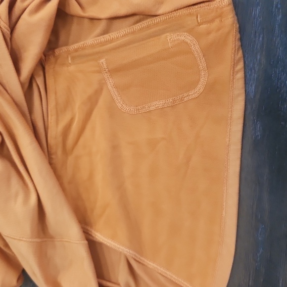 Lululemon Cap Sleeve Hiking Tank Top RARE - Picture 9 of 9